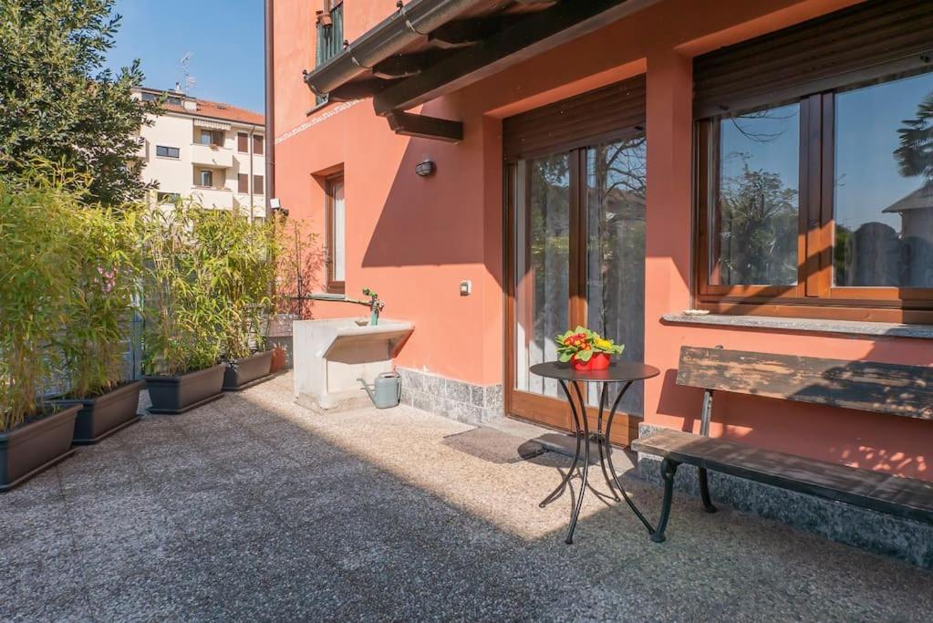 Le Rose Appartement Venegono Superiore Buitenkant foto